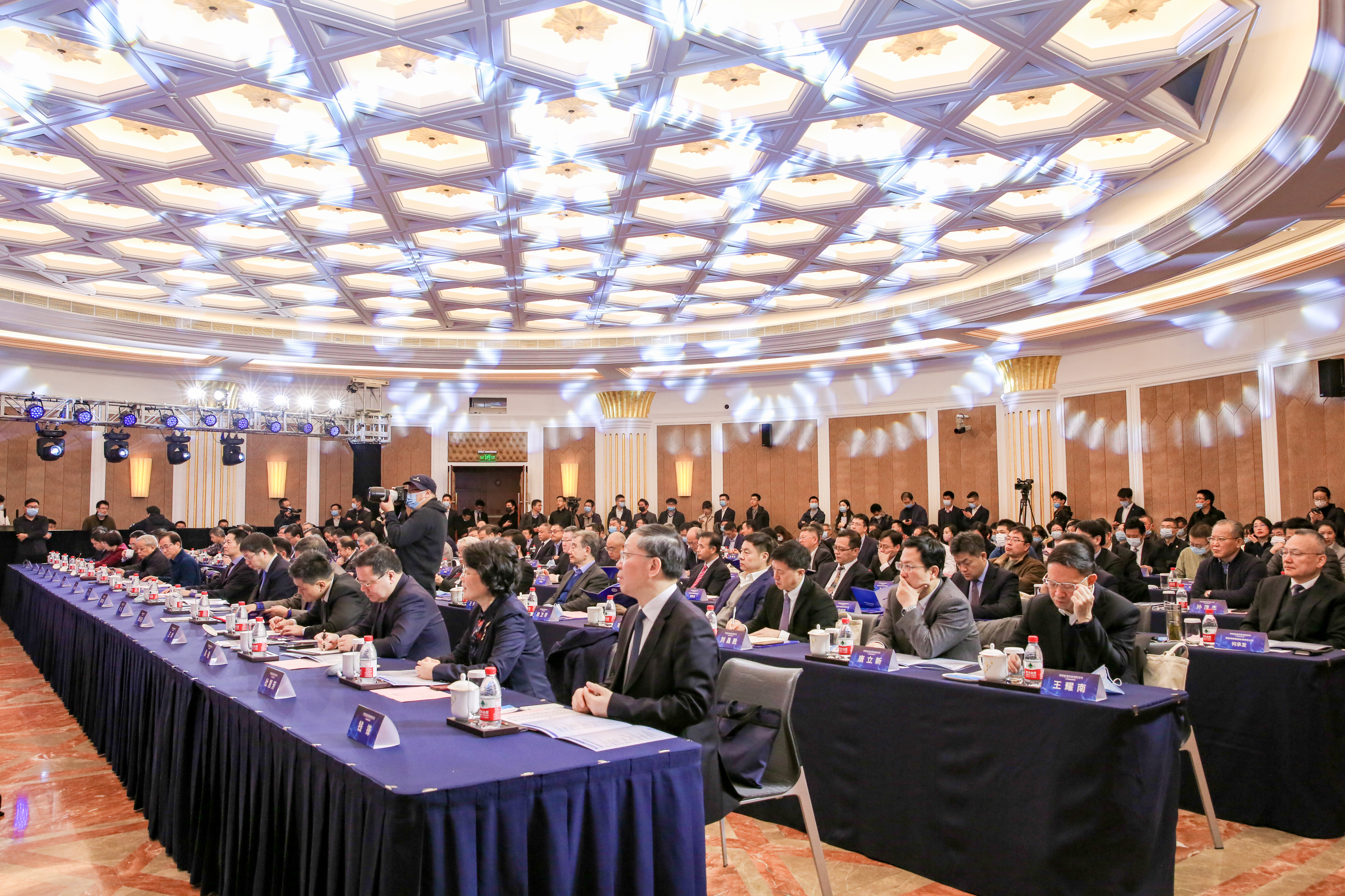 Building a factory brain��Focused process manufacturing