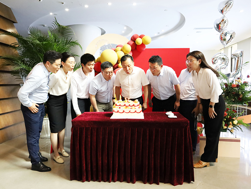 ��ʮһ�� ����δ��ح����ӯ��ɷ�إһ������������ƪ